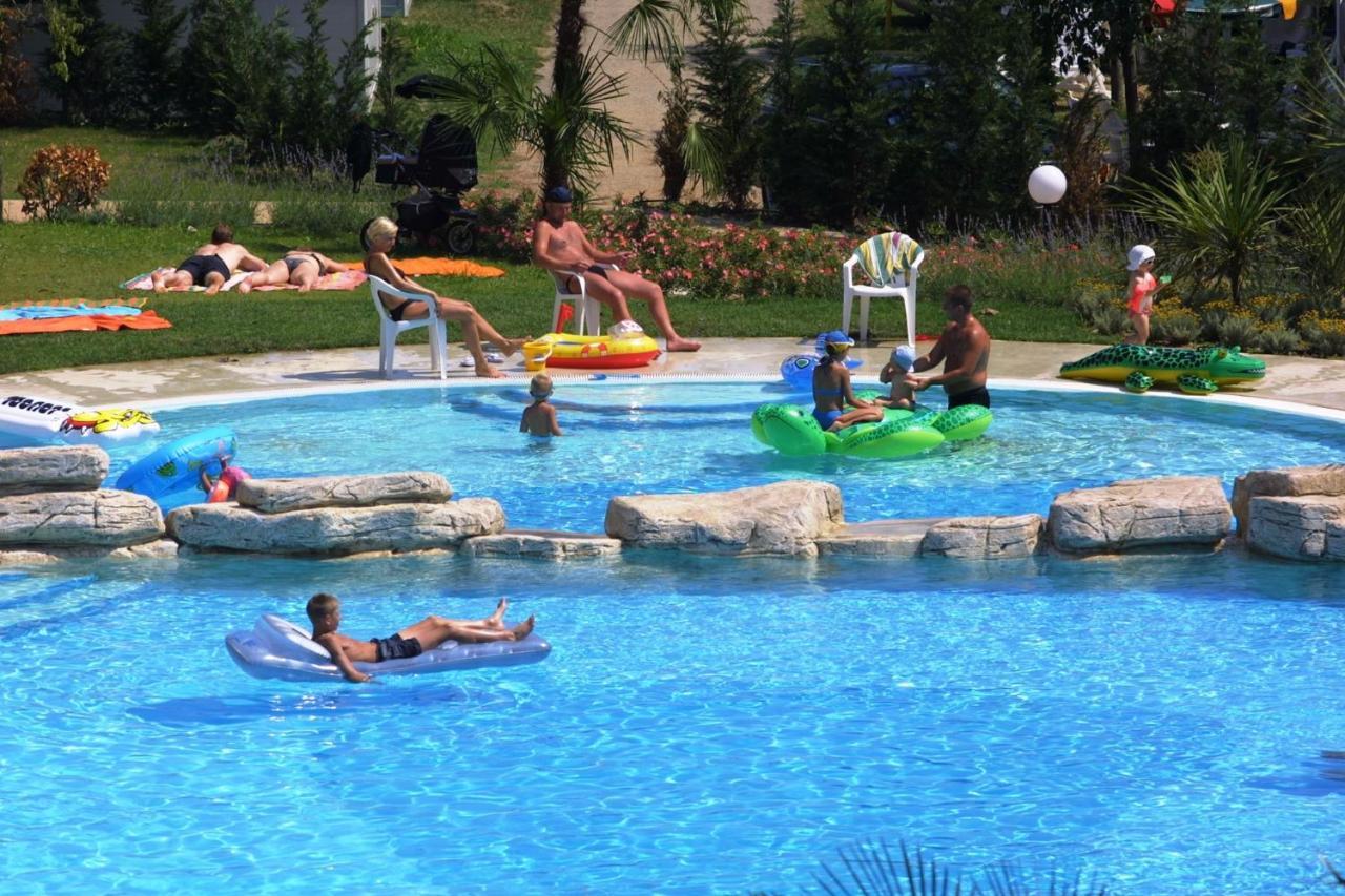 Apartments In Peschiera Del Garda 22099 Eksteriør bilde